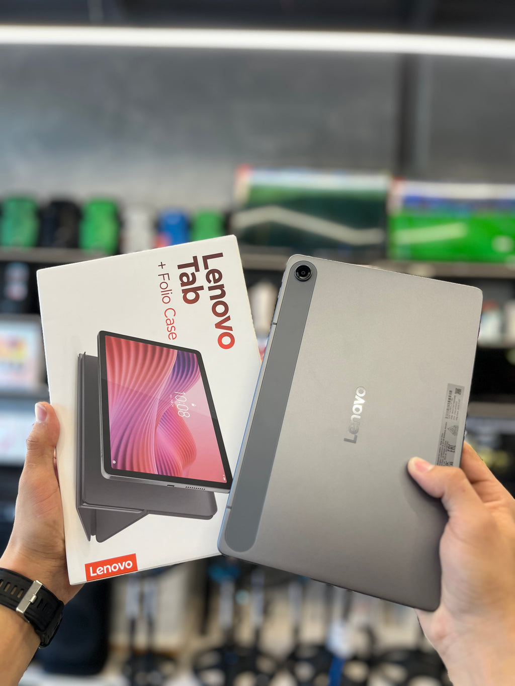 TABLET LENOVO TAB 4GB 128GB + CASE